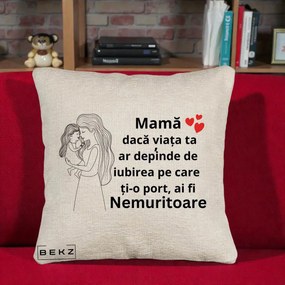 Cadou pentru Mama - Perna Personalizata Mama Nemuritoare cu Copilul in Poala, 40x40 cm, Bej Canapea, Husa Detasabila, Perna Inclusa, BEKZ®