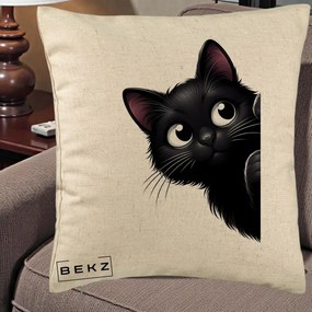 Perna Decorativa Pisica Neagra Dragalasa Curioasa, 40x40 cm, Bej, Husa Detasabila, Perna Inclusa, BEKZ®