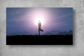 Tapet Premium Canvas - Femeie facand yoga la apus