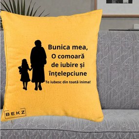 Cadou pentru Bunica - Perna Personalizata Bunica Mea Comoara Iubire Intelepciune Silueta, 40x40 cm, Galben, Husa Detasabila, Perna Inclusa, BEKZ®