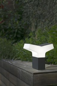 Stalp de exterior modern inaltime 21,5cm cu protectie IP44 TAU 74446