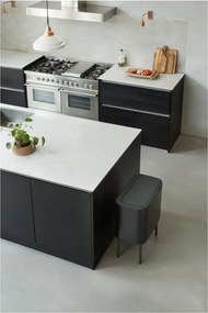 Coș de gunoi negru mat cu senzori de atingere din oțel 36 l Bo Touch Bin – Brabantia