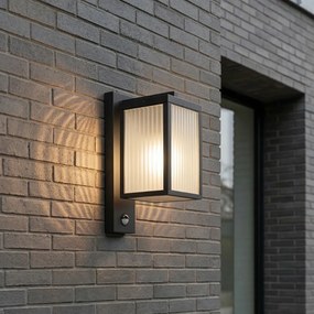 Lampa de perete exterioara neagra cu sticla cu nervuri si senzor de miscare - Charlois