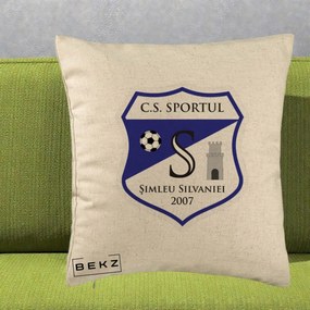 Perna Personalizata CS Sportul Simleu Silvaniei 2007, 40x40 cm, Bej, Husa Detasabila, Perna Inclusa, BEKZ®
