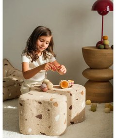 Puf de copii maro deschis cu tapițerie din țesătură bouclé/cu tapițerie din chenille Terrazzo Cloud – Wigiwama