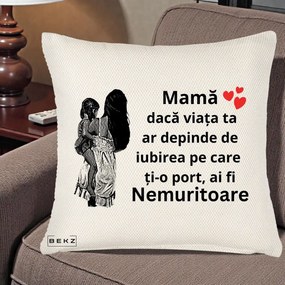 Cadou pentru Mama - Perna Personalizata Mama Nemuritoare Imbratisare, 40x40 cm, Crem Reliefat, Husa Detasabila, Perna Inclusa, BEKZ®