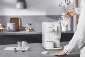 La mâna a doua: Espressor cu capsule DeLonghi EN510W, 1450W, 19 bar, 1 l, Nespresso, Auto shut-off, Alb