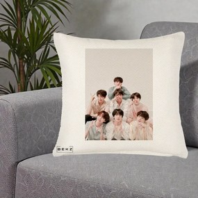 Perna Personalizata K-pop BTS Foto Grup Pastel, 40x40 cm, Crem Reliefat, Husa Detasabila, Perna Inclusa, BEKZ®