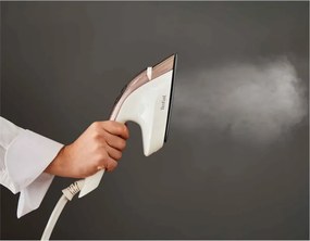 Fier de călcat cu aburi Tefal Ixeo Vision QT1811E0, 2170W, 3 nivele de putere, 1.2 l, 200 g/min, LED backlight, Reîmprospătare și dezinfectare, Auto shut-off, Alb