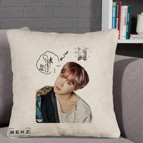 Perna Personalizata K-pop BTS J-Hope Par Roz Autograf, 40x40 cm, Bej Canapea, Husa Detasabila, Perna Inclusa, BEKZ®