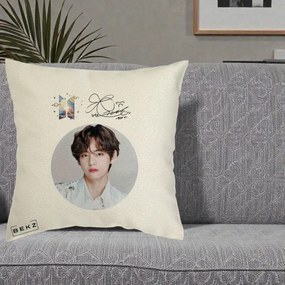 Perna Personalizata K-pop BTS V Taehyung Portret Cerc Autograf, 40x40 cm, Ecru, Husa Detasabila, Perna Inclusa, BEKZ®