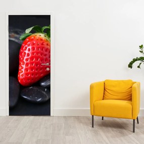 Fototapet pentru ușă - Căpșună (95x205cm)