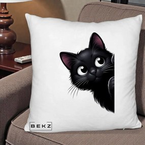 Perna Decorativa Pisica Neagra Dragalasa Curioasa, 40x40 cm, Alb Pufos, Husa Detasabila, Perna Inclusa, BEKZ®