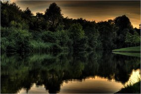 Tablou cu lac în pădure (90x60 cm)