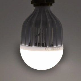 Bec LED cu functie anti-insecte Optonica, 10W(80W), E27, 800 lm, lumina neutra (4500K), opal, clasa energetica G