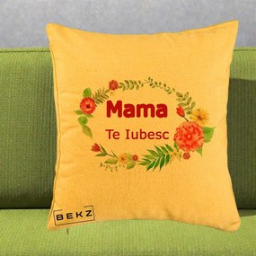 Cadou pentru Mama - Perna Personalizata Mama Te Iubesc Flori Rosii, 40x40 cm, Galben, Husa Detasabila, Perna Inclusa, BEKZ®