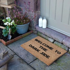 Covoraș de intrare din fibre de nucă de cocos 40x60 cm Welcome to the Darkside – Artsy Doormats