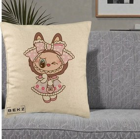 Perna Personalizata Labubu Lolita Roz cu Dantela, 40x40 cm, Bej, Husa Detasabila, Perna Inclusa, BEKZ®