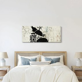 Tablou - Elefant deasupra solului (120x50 cm)