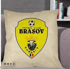 Perna Personalizata FC Brasov Fotbal Romania, 40x40 cm, Crem, Husa Detasabila, Perna Inclusa, BEKZ®