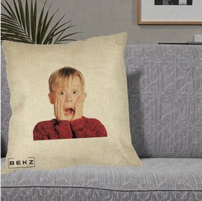 Perna Decorativa Kevin Singur Acasa, 40x40 cm, Crem, Husa Detasabila, Perna Inclusa, BEKZ®