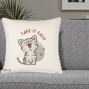 Perna Personalizata Take It Easy Cat, 40x40 cm, Crem Reliefat, Husa Detasabila, Perna Inclusa, BEKZ®