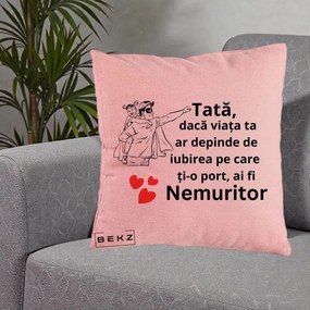Cadou pentru Tata - Perna Personalizata Tata Nemuritor Supererou cu Masca, 40x40 cm, Roz, Husa Detasabila, Perna Inclusa, BEKZ®