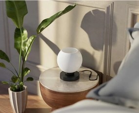 Veioza, Lampa de masa din alama Globe