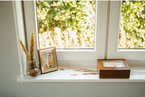 Ramă foto alămie cu picior de susținere din metal 12x17 cm Grenoble – Zilverstad