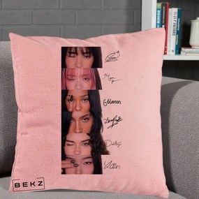 Perna Personalizata K-pop KATSEYE Semnaturi fara Foto, 40x40 cm, Roz, Husa Detasabila, Perna Inclusa, BEKZ®