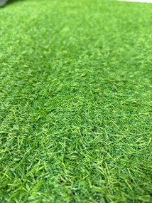 Gazon artificial / covor iarba decorativa verde, inaltime fir 11mm, pentru interior/exterior, ignifug, modern, super-rezistent, dimensiuni diverse