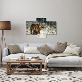Tablou - Tigru într-o pădure înzăpezită, pictură în ulei (90x60 cm)