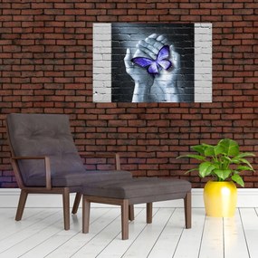 Tablou - Fluture violet pe perete (90x60 cm)