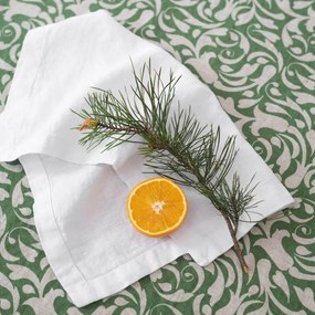 Napron de masă din in 40x200 cm Evergreen Damask – Linen Tales
