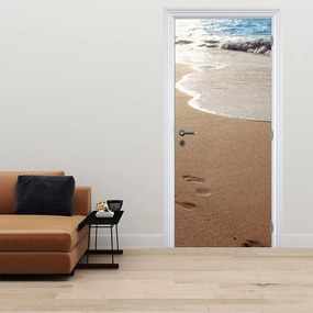 Fototapet pentru ușă - Urme în nisip si marea (95x205cm)