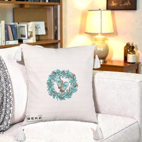 Perna Decorativa Coroana Turcoaz cu Manusi, 40x40 cm, Bej cu Franjuri, Husa Detasabila, Perna Inclusa, BEKZ®