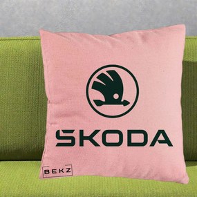 Perna Personalizata cu emblema Skoda, 40x40 cm, Roz, Husa Detasabila, Perna Inclusa, BEKZ®