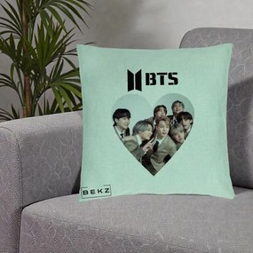 Perna Personalizata K-pop BTS Grup Fotografie in Inima, 40x40 cm, Verde Menta, Husa Detasabila, Perna Inclusa, BEKZ®