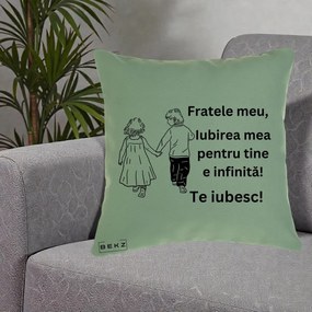 Cadou pentru Frate - Perna Personalizata Fratele Meu Te Iubesc Copii Tinand Maini Varianta 2, 40x40 cm, Verde, Husa Detasabila, Perna Inclusa, BEKZ®