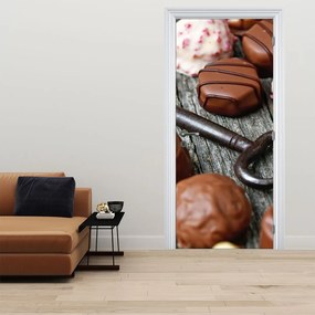 Fototapet pentru ușă - Ciocolată și cheie (95x205cm)
