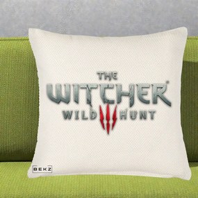 Perna Personalizata The Witcher 3 Wild Hunt, 40x40 cm, Crem Reliefat, Husa Detasabila, Perna Inclusa, BEKZ®