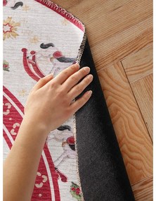 Covor roșu rotund ø 160 cm cu model de Crăciun Toy's Delight Rocking Horse – Villeroy&amp;Boch