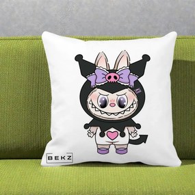 Perna Personalizata Labubu x Kuromi, 40x40 cm, Alba Mata, Husa Detasabila, Perna Inclusa, BEKZ®