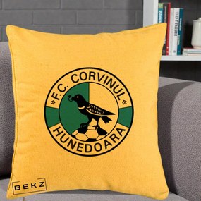 Perna Personalizata FC Corvinul Hunedoara Fotbal, 40x40 cm, Galben, Husa Detasabila, Perna Inclusa, BEKZ®