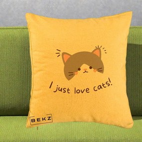 Perna Personalizata I Just Love Cats Pisica Kawaii, 40x40 cm, Galben, Husa Detasabila, Perna Inclusa, BEKZ®