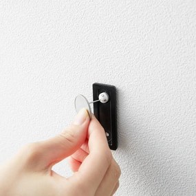 Cârlige negre 3 buc. de montat pe perete din metal Tower – YAMAZAKI