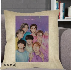 Perna Personalizata K-pop BTS Our Universe Fanart Violet Pastel, 40x40 cm, Crem, Husa Detasabila, Perna Inclusa, BEKZ®