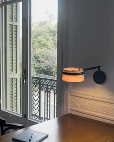 Aplica perete LED dimabila design deosebit LOOP frasin 29396