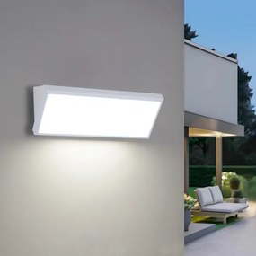 Brilagi - Aplică de perete LED pentru exterior TRIANGLE/42W/230V 3000/4000/6500K alb IP65