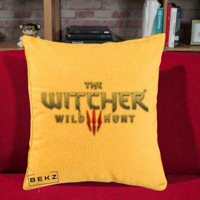 Perna Personalizata The Witcher 3 Wild Hunt, 40x40 cm, Galben, Husa Detasabila, Perna Inclusa, BEKZ®